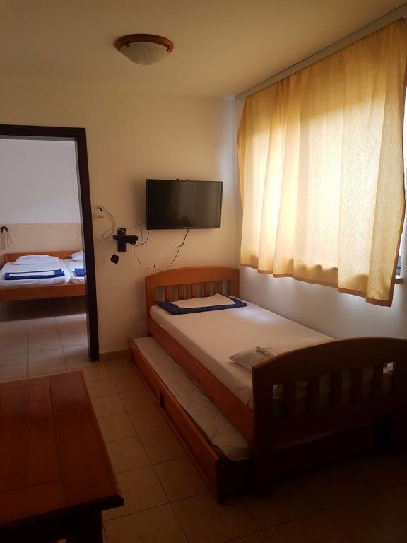 Vlsb Apartments Petrovac Exteriör bild